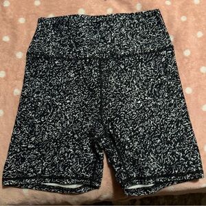 Balance Collection Black & White Printed High-Rise Athletic Bike Shorts